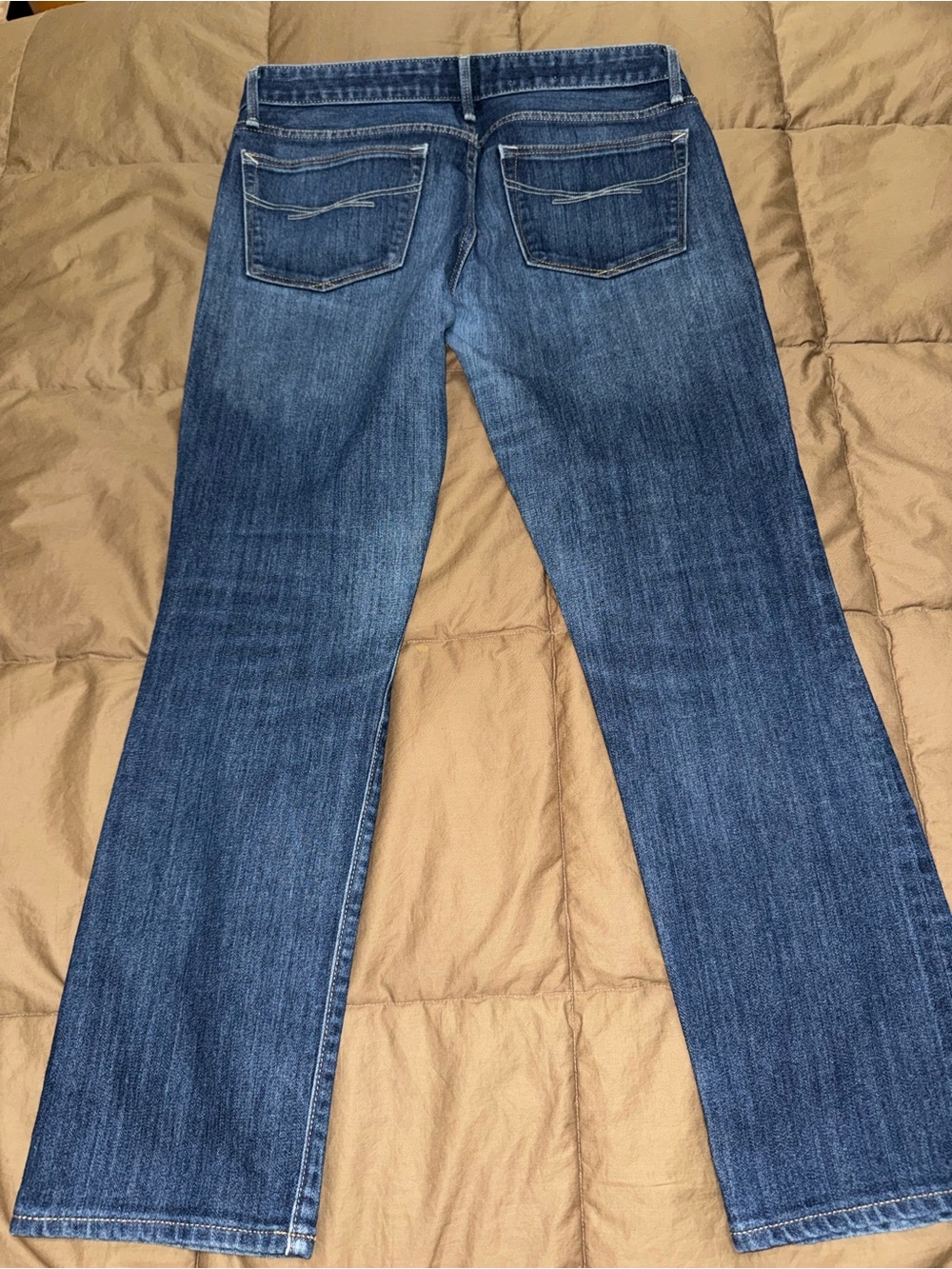 Women's Straight-Leg Low-Rise Jeans - Picture 3 of 3